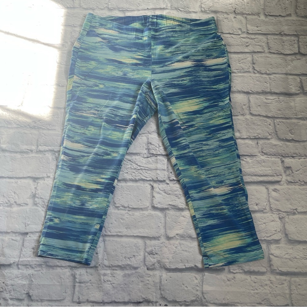 Livi Active Women’s Blue and Yellow Leggings